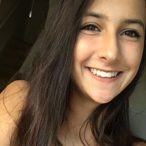 Meet your Posher, Jenna